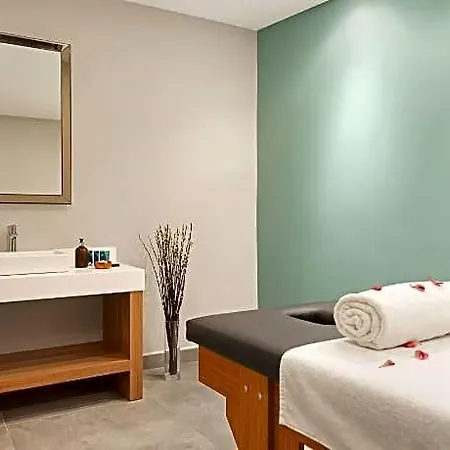 Tryp By Wyndham Atasehir Hotel