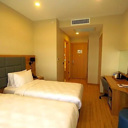 Tryp By Wyndham Atasehir 3* Isztambul
