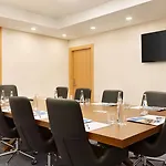 Tryp By Wyndham Atasehir 3*